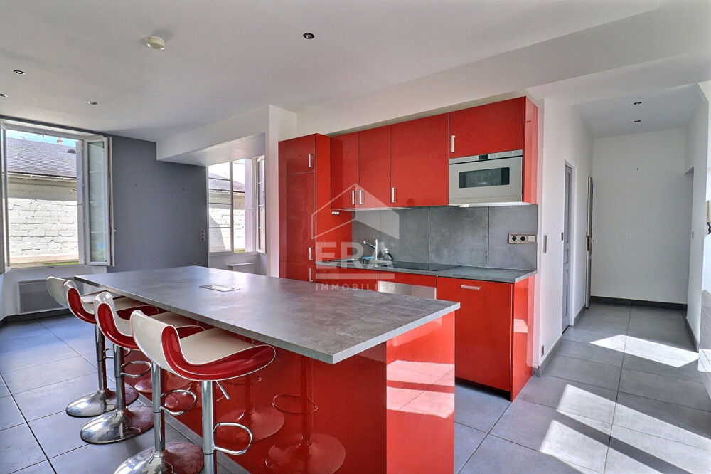 Appartement avec terrasse à vendre à Etampes 4 pièce(s) 93 m2
