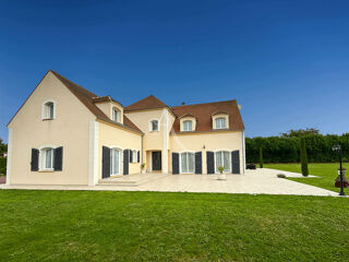  Maison � vendre 8 pi�ces 328 m�