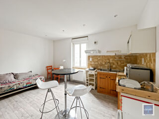  Appartement à louer 2 pièces 34 m²