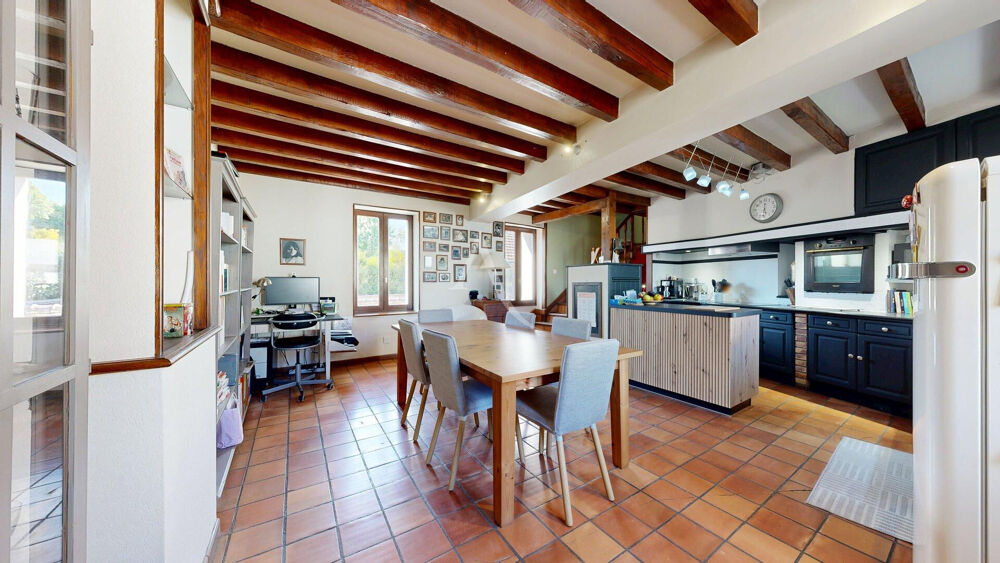 Maison de ville pleine de charme à Boissy-l'Aillerie Exclusivité l'Adresse