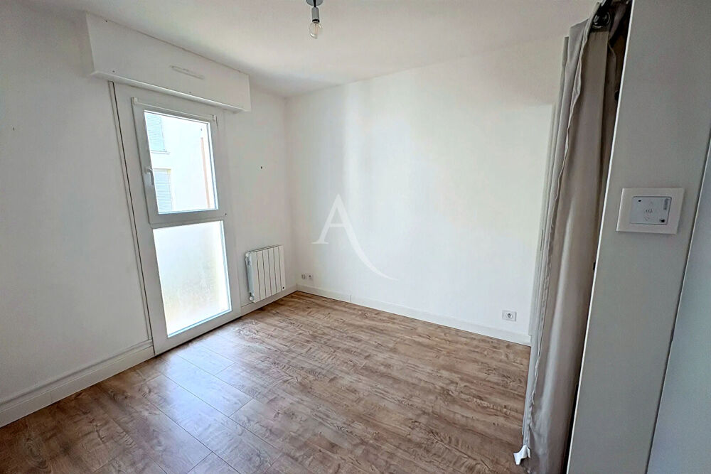 Appartement 2 pièces 40m2 + parking + cave