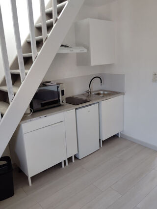  Appartement à louer 2 pièces 18 m²