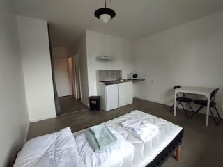  Immeuble  vendre 15 + pices 300 m