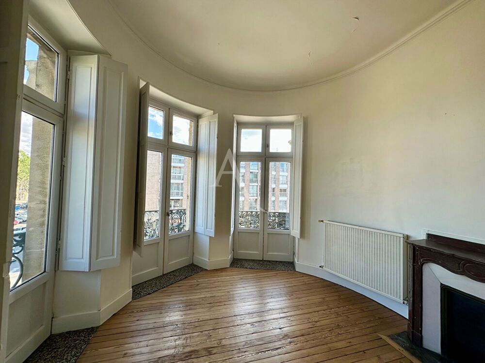 SPACIEUX APPARTEMENT EN CENTRE VILLE DE CARCASSONNE