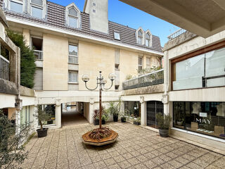  Appartement à vendre 6 pièces 158 m²