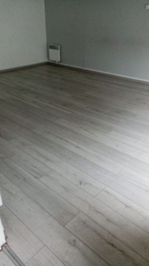 Local commercial Mareuil le Port 70 m2 710 51700 Dormans