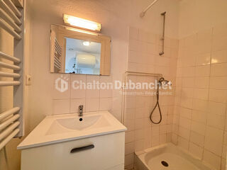  Appartement à louer 2 pièces 42 m²