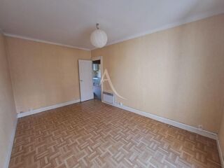  Appartement à louer 2 pièces 46 m²
