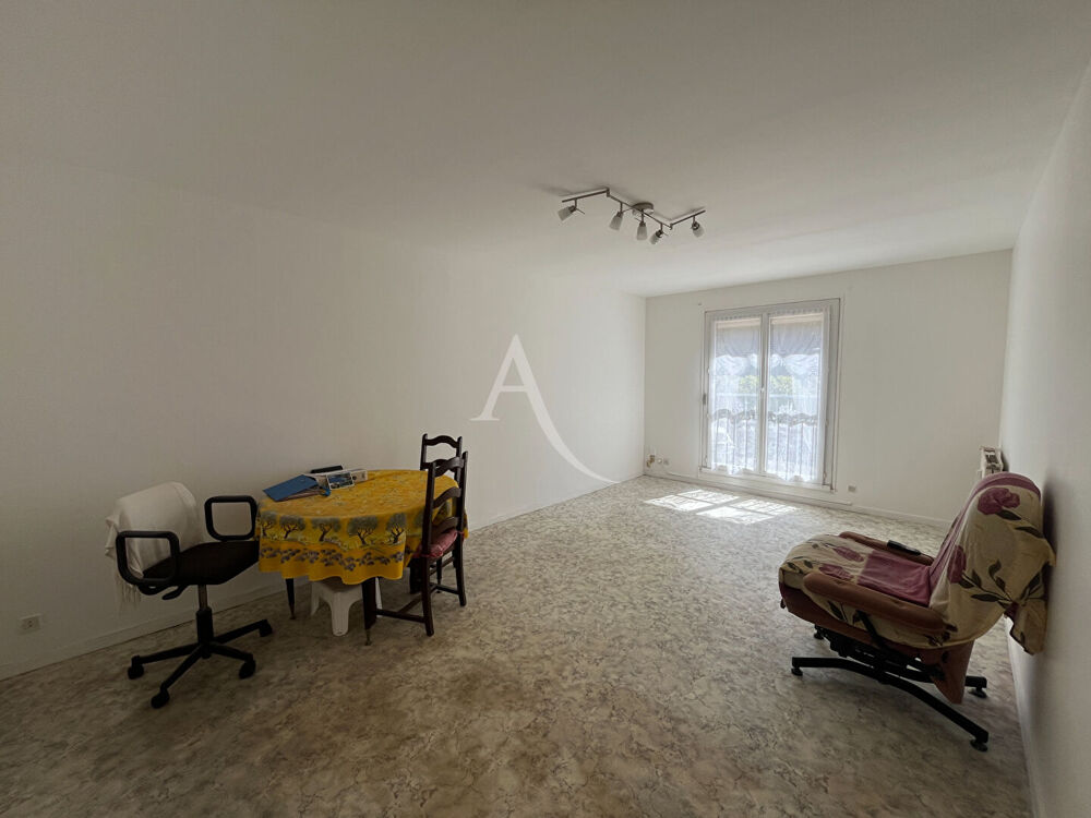 Appartement 3 pièces 74 m² · à Dourdan · 74 m² · 190 000 €