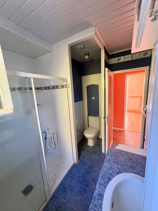  Maison à louer 5 pièces 137 m²