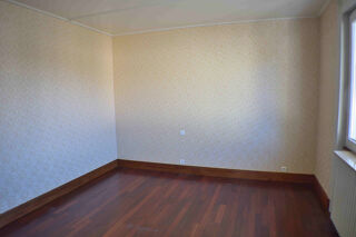  Immeuble � vendre 14 pi�ces 425 m�