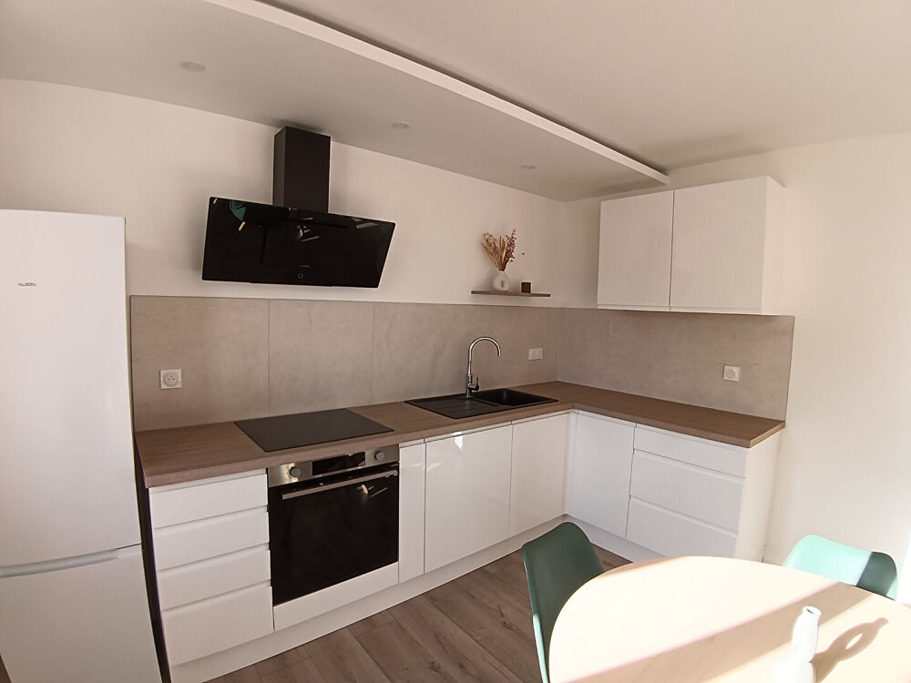Location Appartement SIX FOURS LES PLAGES T2 Avec parking Six fours les plages