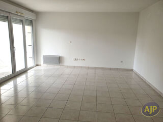  Appartement à louer 3 pièces 69 m²