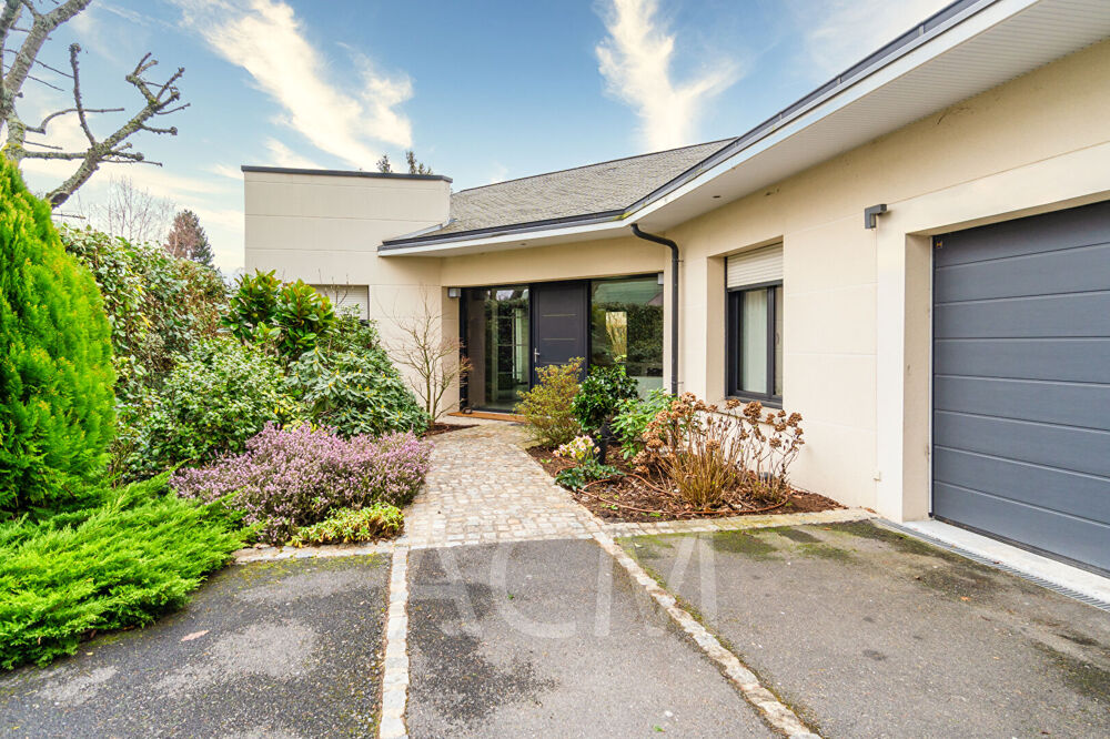 Vente Maison Rare sur le marché Maison plain-pied - Le Mesnil Le Roi -  8 pièces Le mesnil le roi