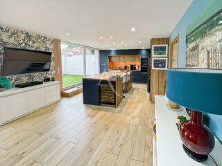  Appartement � vendre 5 pi�ces 130 m�