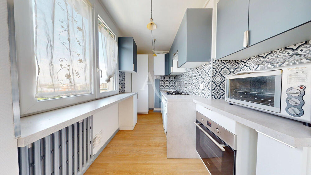 Appartement Vitry Sur Seine - Gare Jean Jaurès - 3 pièces 53.58 m²