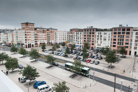  Parking / Garage � louer 