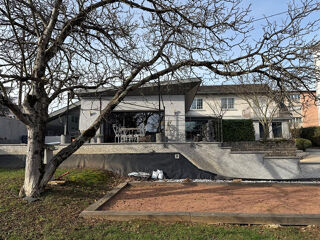  Maison � vendre 15 + pi�ces 565 m�