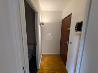  Appartement à louer 1 pièce 25 m²