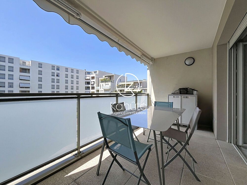 Vente Appartement Appartement Villeurbanne  Gratte-ciel 3 pièce(s) 66 m2, 2 chambres, terrasse, garage Villeurbanne