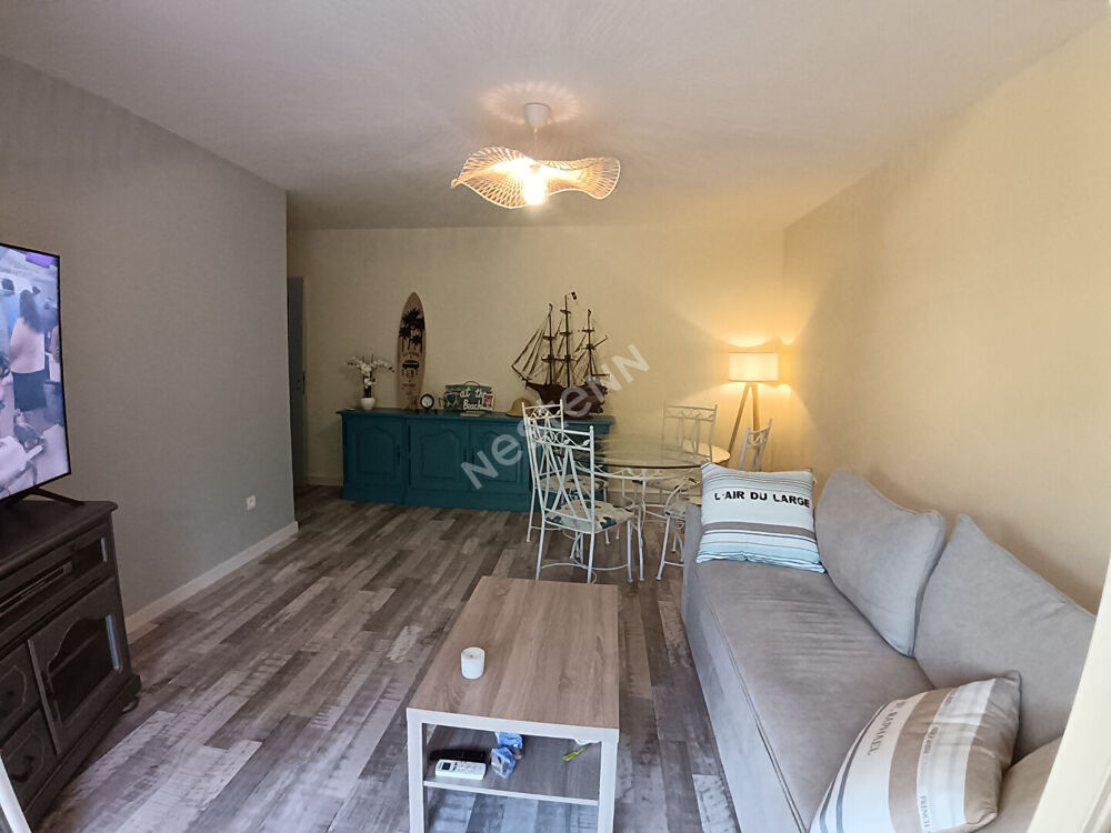 Vente Appartement Appartement T3 en rez de jardin de 66,40m² , jardin de 40m², place de parking et cave de 4m² Six fours les plages