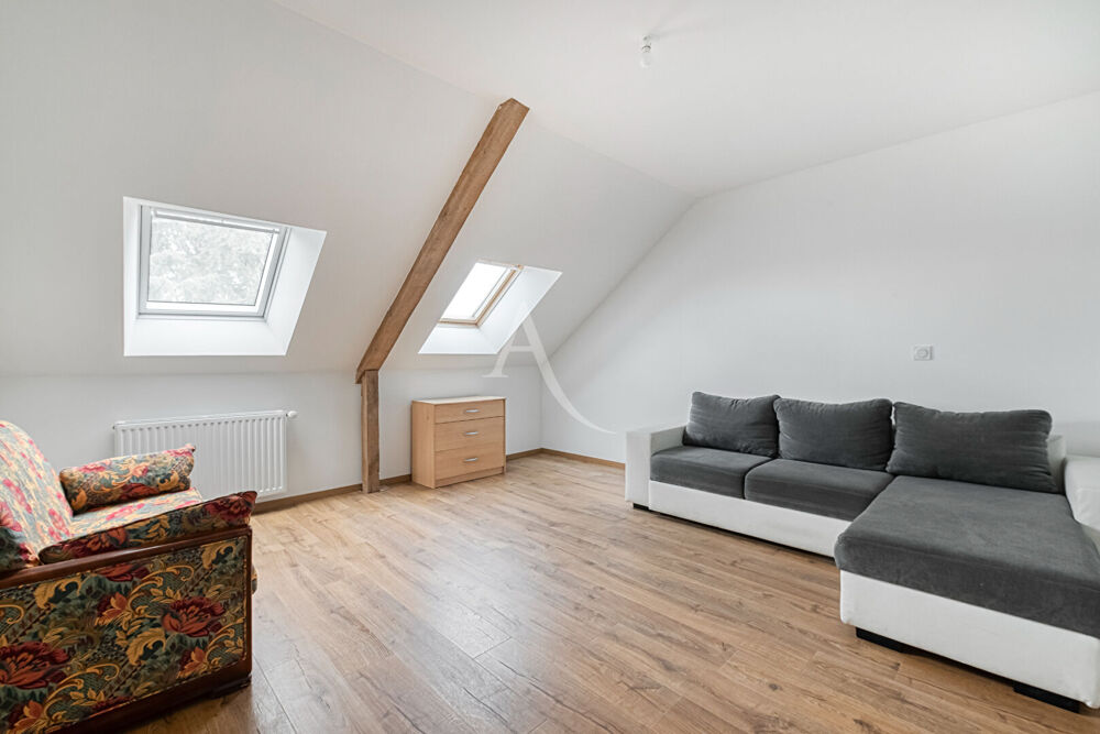à vendre  Maison Écuillé (49460)