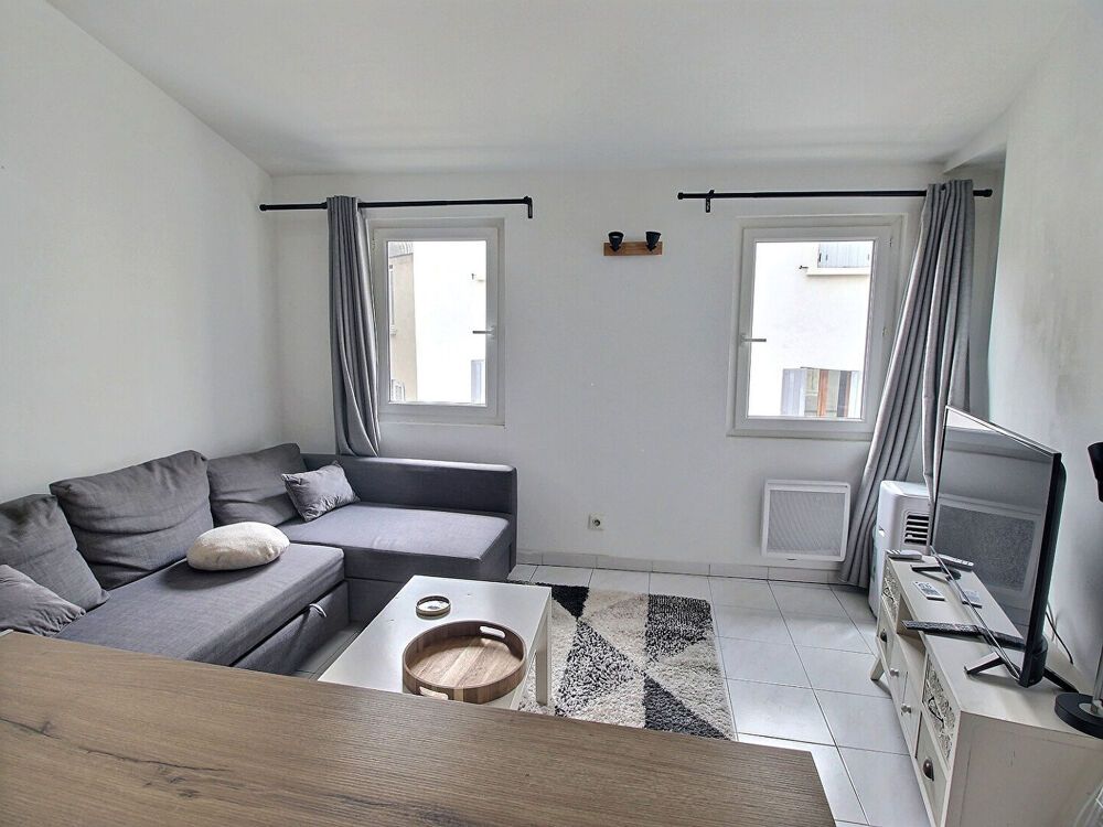 Appartement INTRA MUROS 1 pièce avec Mezzanine à vendre à Avignon - Dernier étage