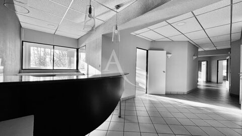 BUREAUX - 145 m2 Ascenseur 56000 88000 Epinal