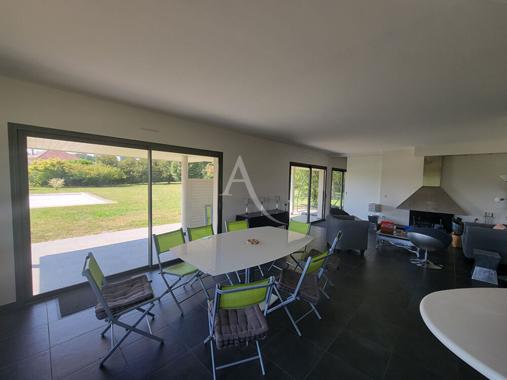 Maison Artigueloutan 6 pièce(s) 152 m2