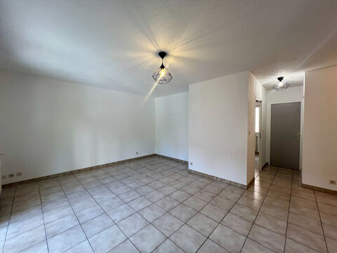  Appartement � louer 2 pi�ces 57 m�