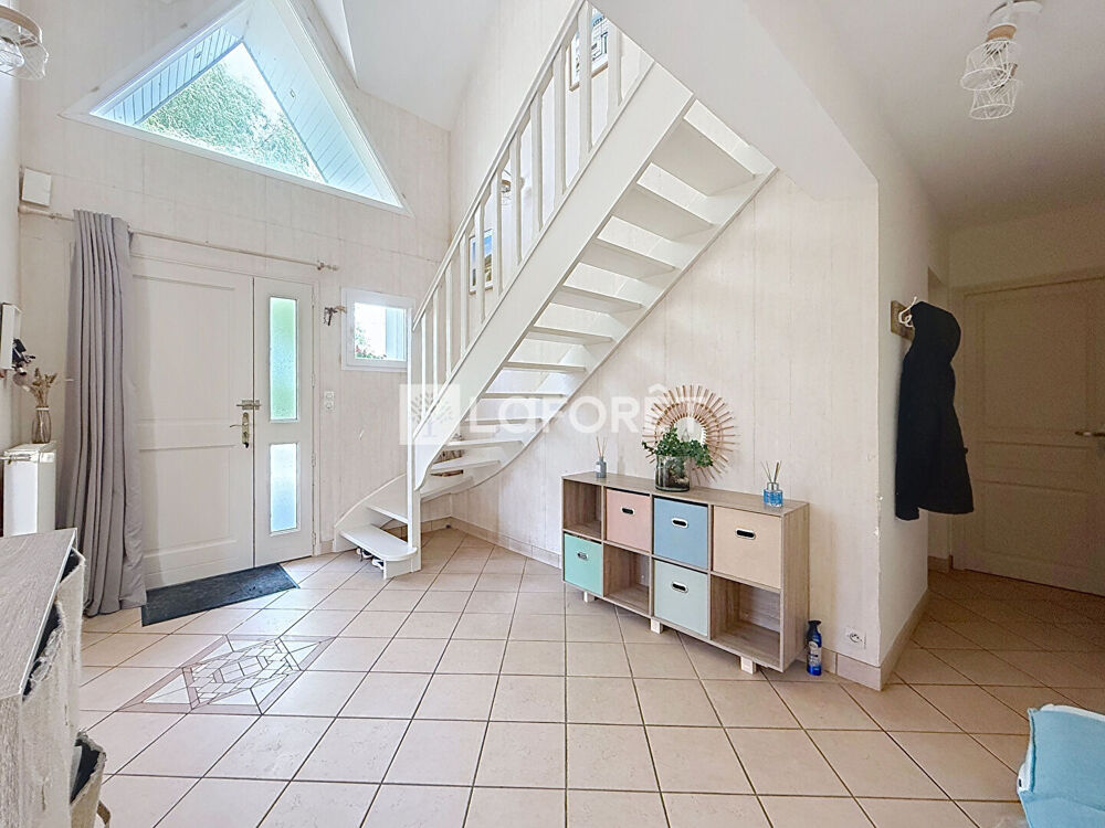 Vente Maison Maison Fiennes 5 pièce(s) 159 m2 Fiennes
