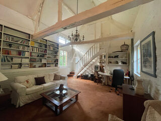  Maison à vendre 14 pièces 349 m²
