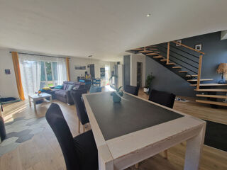  Maison à vendre 6 pièces 136 m²