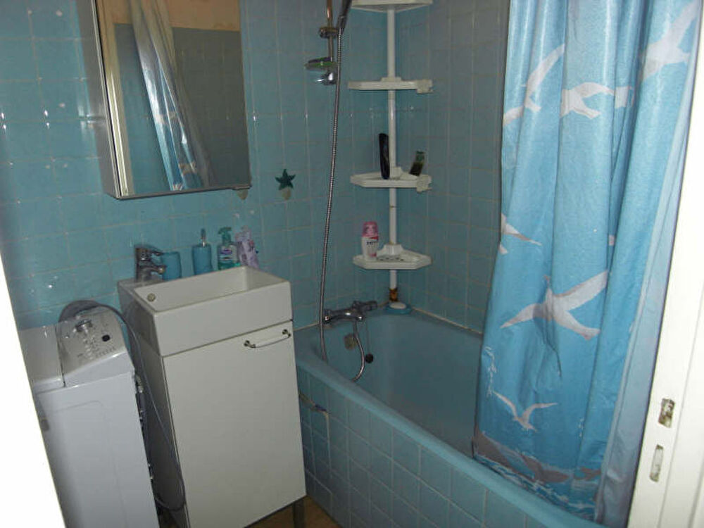 APPARTEMENT POISSY - 1 pièce(s) - 22 m2