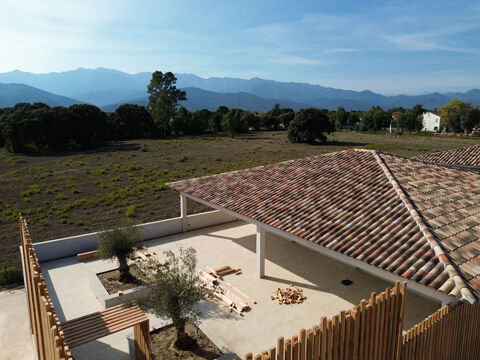 Magnifique appartement neuf T3 terrasse de 200m² 344000 Prunelli-di-Fiumorbo (20243)