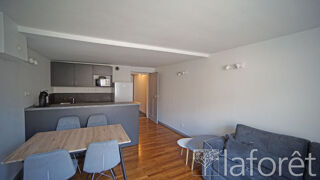  Appartement à louer 2 pièces 42 m²