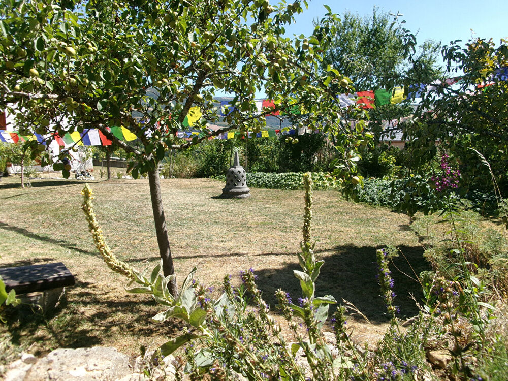 Vente Maison Maison Haut Valromey 5 pièce(s) 140 m2 sur terrain d'environ 1515 m² Haut valromey