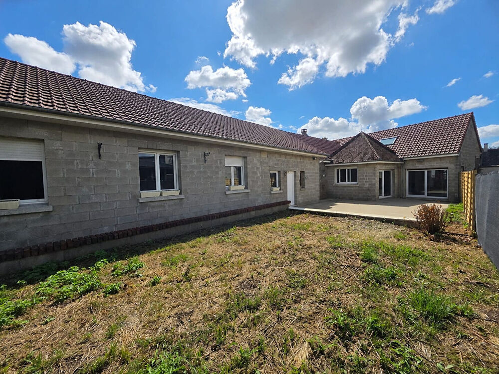 Vente Maison FAMILIALE 178,50 m² - 4 CHAMBRES - TERRAIN 626m² Vignacourt