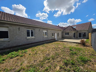 Vente Maison FAMILIALE 178,50 m² - 4 CHAMBRES - TERRAIN 626m² Vignacourt