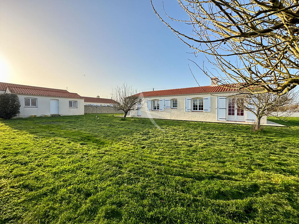 A vendre proche du bourg en impasse - Maison de plain-pied