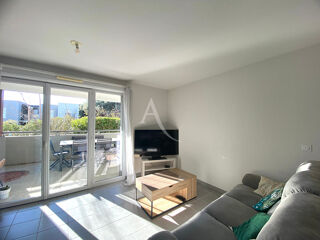  Appartement � vendre 4 pi�ces 83 m�