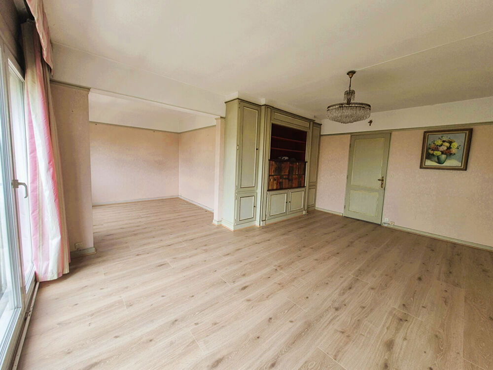 Vente Appartement Appartement  3 chambres , garage, secteur Egalité Tourcoing