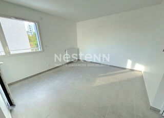  Appartement à louer 3 pièces 64 m²