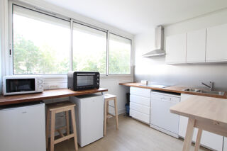  Appartement à louer 5 pièces 91 m²