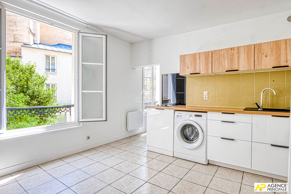 Vente Appartement Versailles Notre-Dame Appartement 2 pièces 32.93 m² carrez situé au 1er étage Versailles