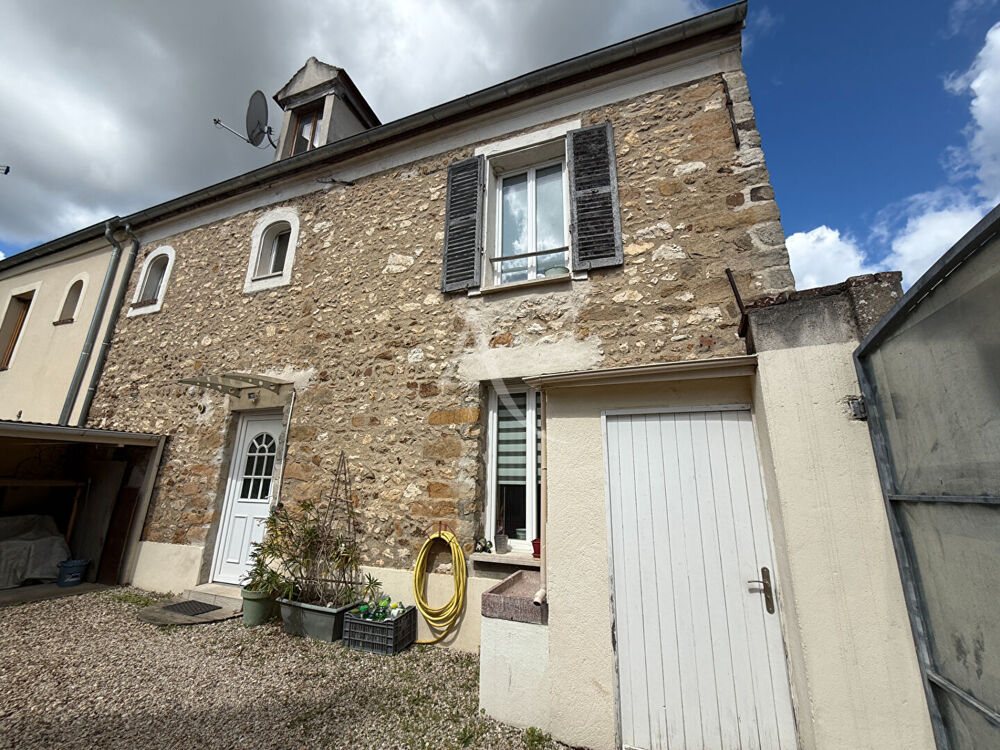 Vente Maison Maison Secteur Le Châtelet en brie  3 pièce(s) 81 m2 Le chatelet en brie