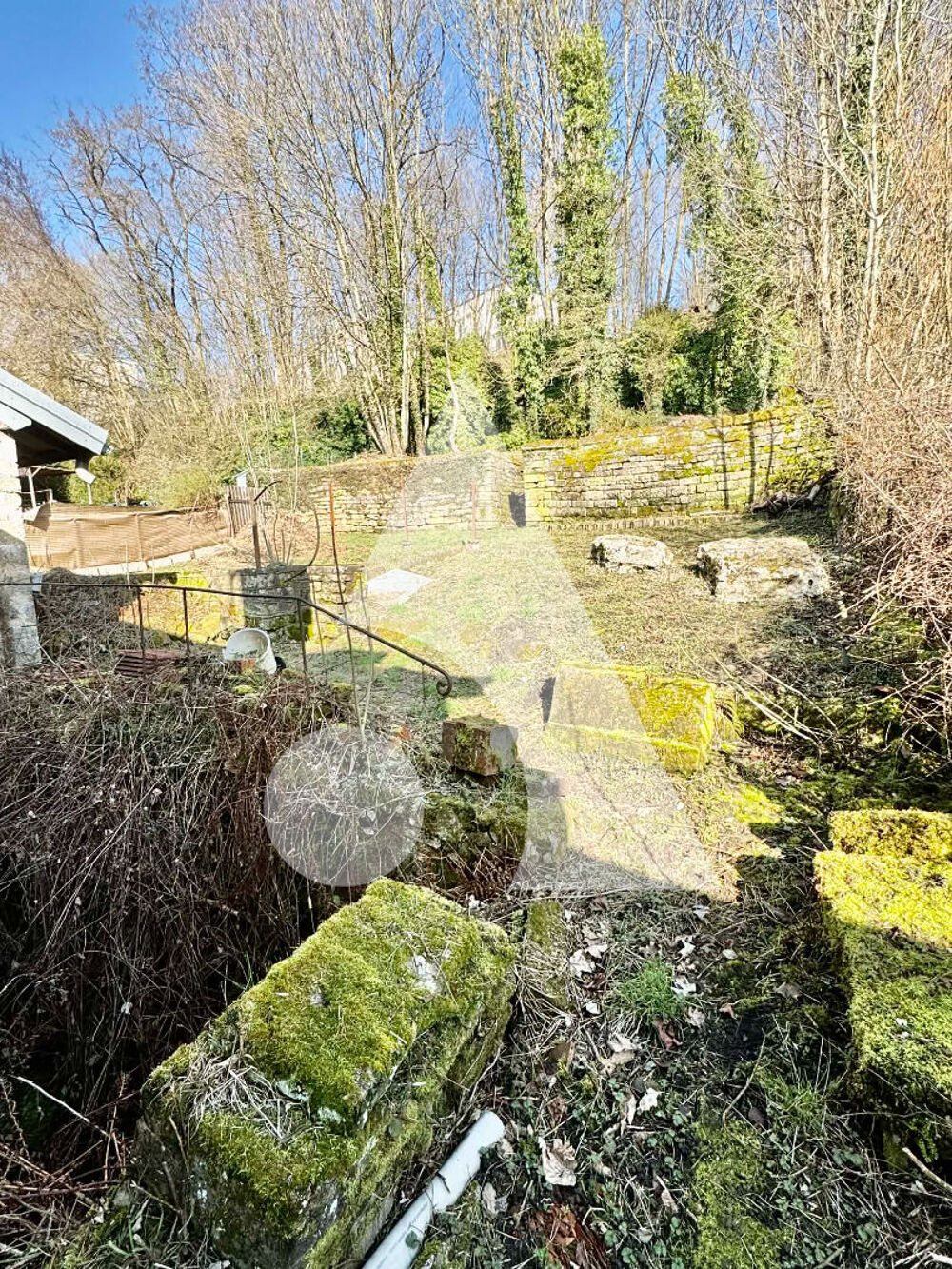 Vente Immeuble Immeuble 2 appartements 6 pièce(s) 200 m2 - Darney Darney