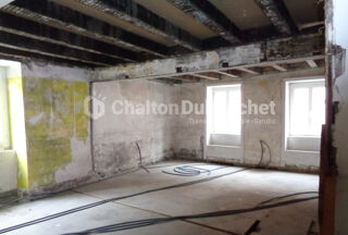  Immeuble à vendre 6 pièces 179 m²