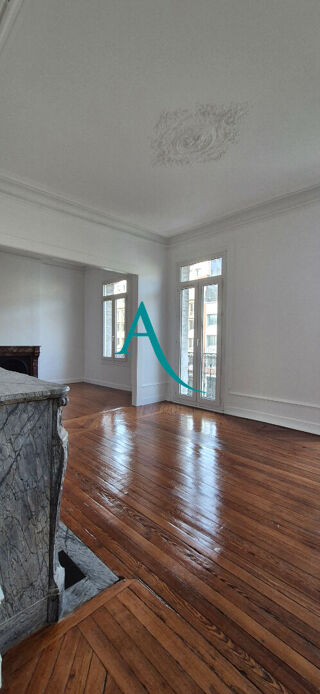  Appartement  vendre 4 pices 88 m