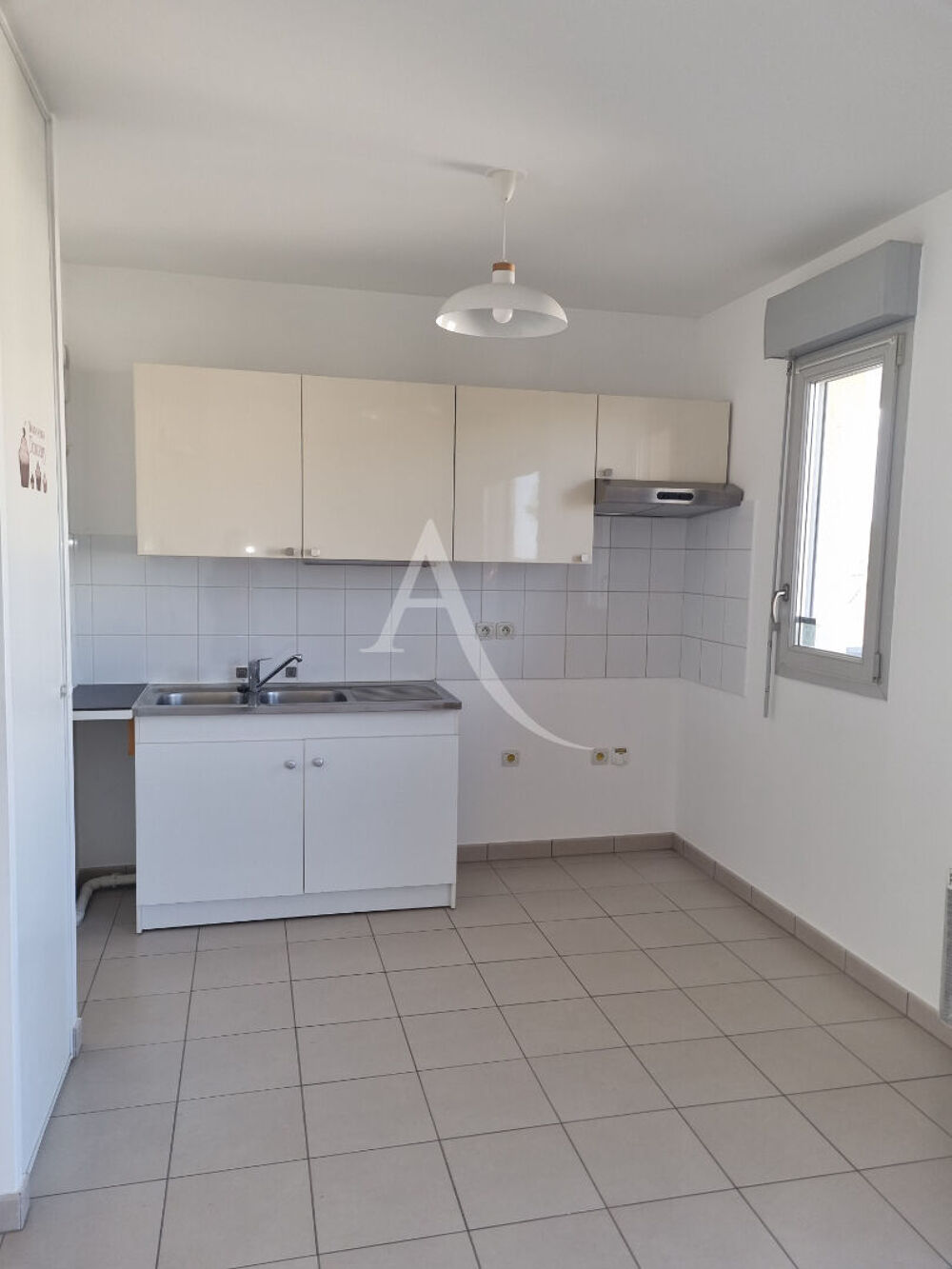 Location Appartement Appartement  2 pièce(s) 50.54 m2- COMBS LA VILLE Proche gare et commerces Combs la ville